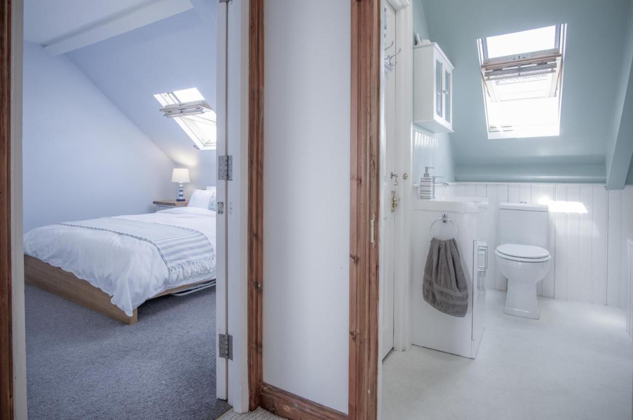 The Nest - 1 Bedroom Apartment - Tenby Exterior foto